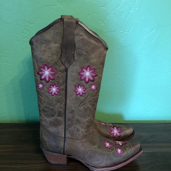 Western Boots - Picture 6 of 15